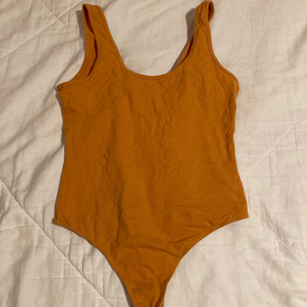 YELLOW BODYSUIT